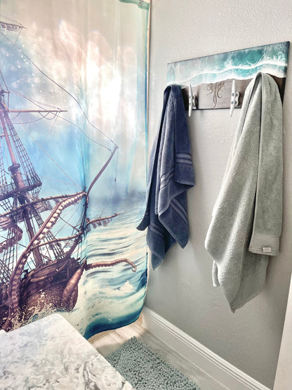Medium Kraken Octopus Ocean Towel Rack